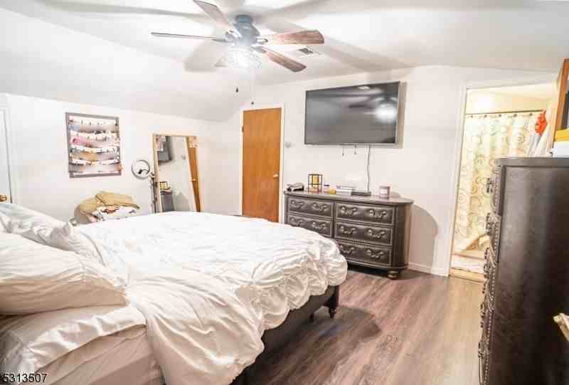 316 Caldwell Ave - Photo 3 of 5