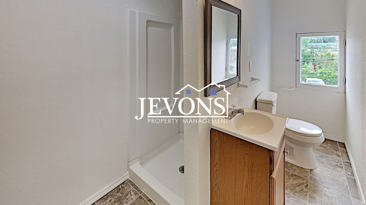 401 N 5th Ave Yakima, WA 98902 - Photo 5 of 33