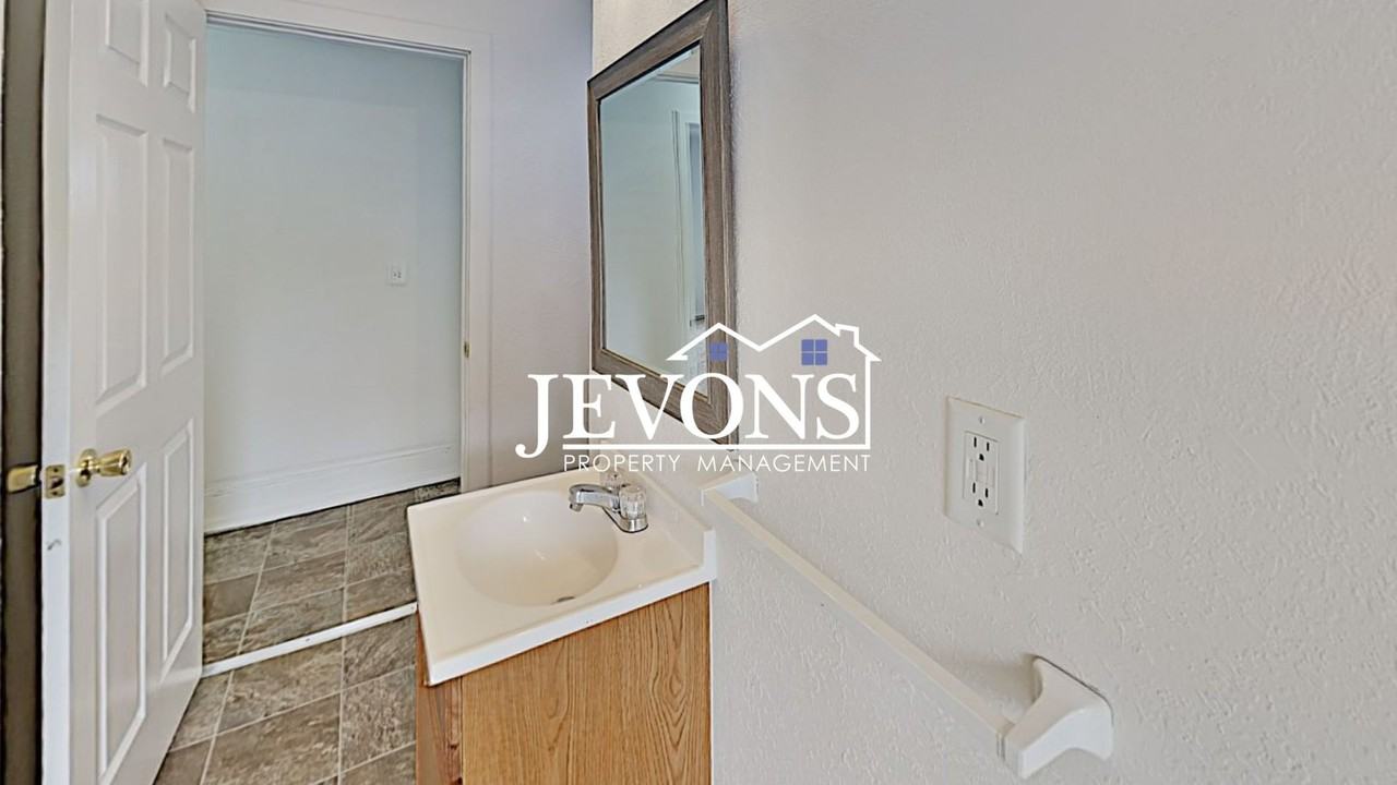 401 N 5th Ave Yakima, WA 98902 - Photo 6 of 33