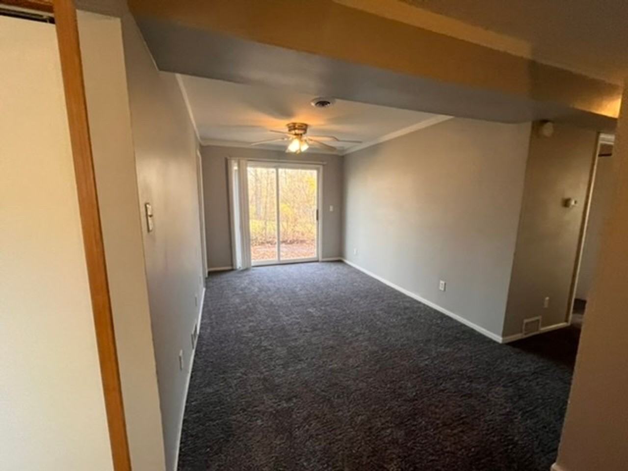 221 14th Ave E - Photo 2 of 10