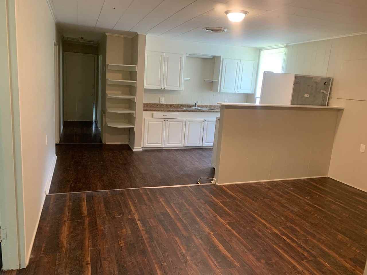 3829 Debra Ln - Photo 2 of 9