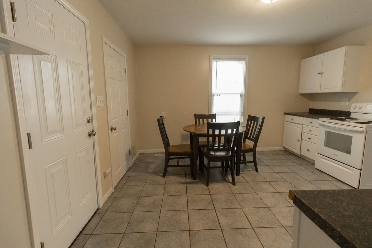 604 N 7th St - Photo 3 of 18