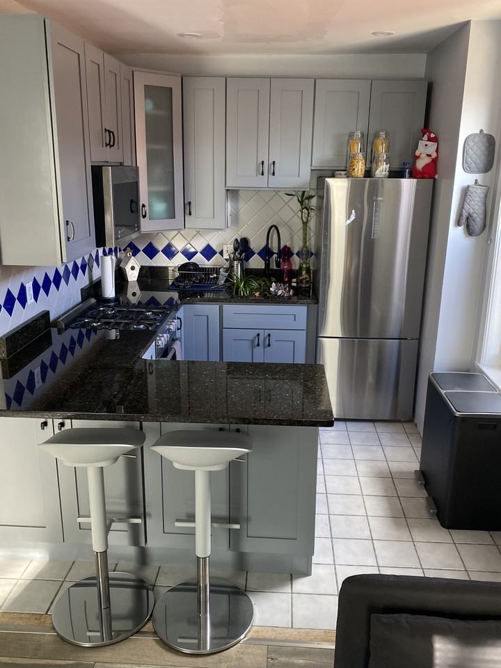 515 Fanshawe St #2 - Photo 2 of 23