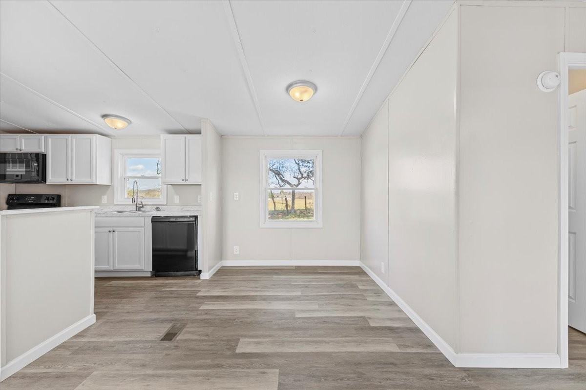 217 Wesley Dr #NA - Photo 4 of 19