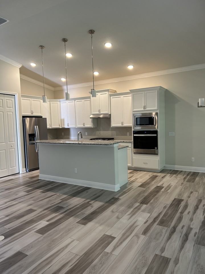 427 W Doerr Path #NA - Photo 4 of 24