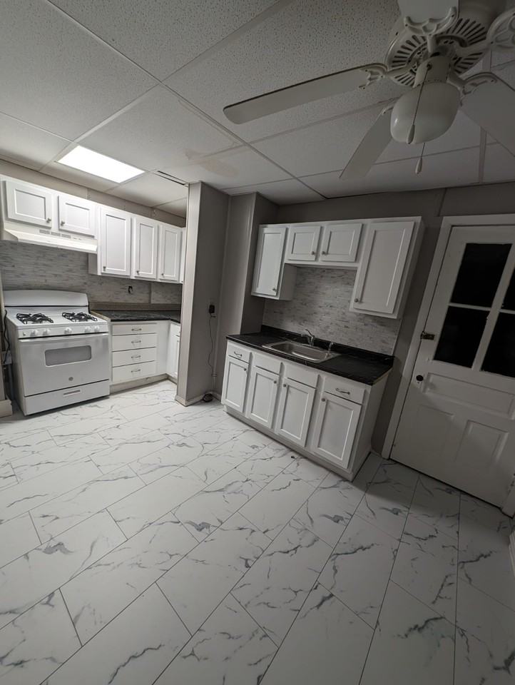 2420 Mackenna Ave #1 - Photo 6 of 13