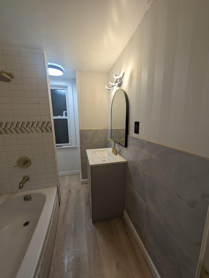 2420 Mackenna Ave #1 - Photo 5 of 13