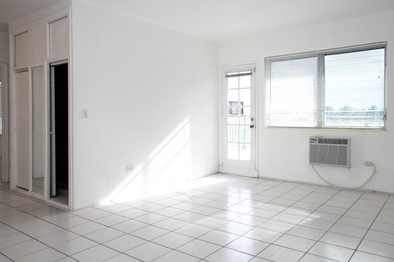 9056 Collins Ave #28 - Photo 2 of 17