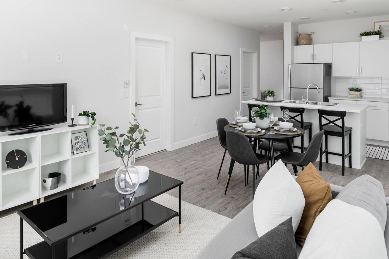 45875 Victoria Avenue #208 - Photo 5 of 8