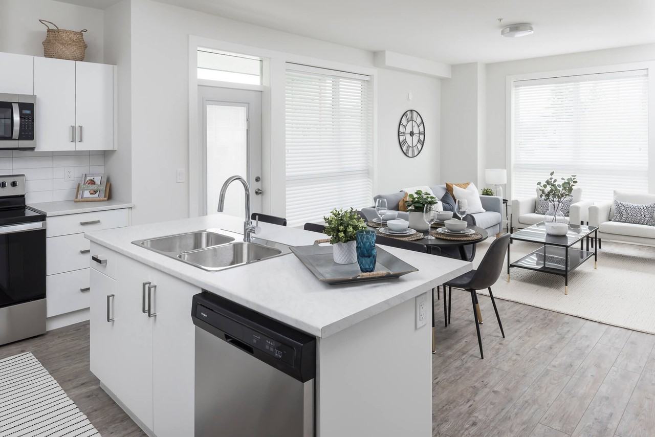 45875 Victoria Avenue #309 - Photo 3 of 12