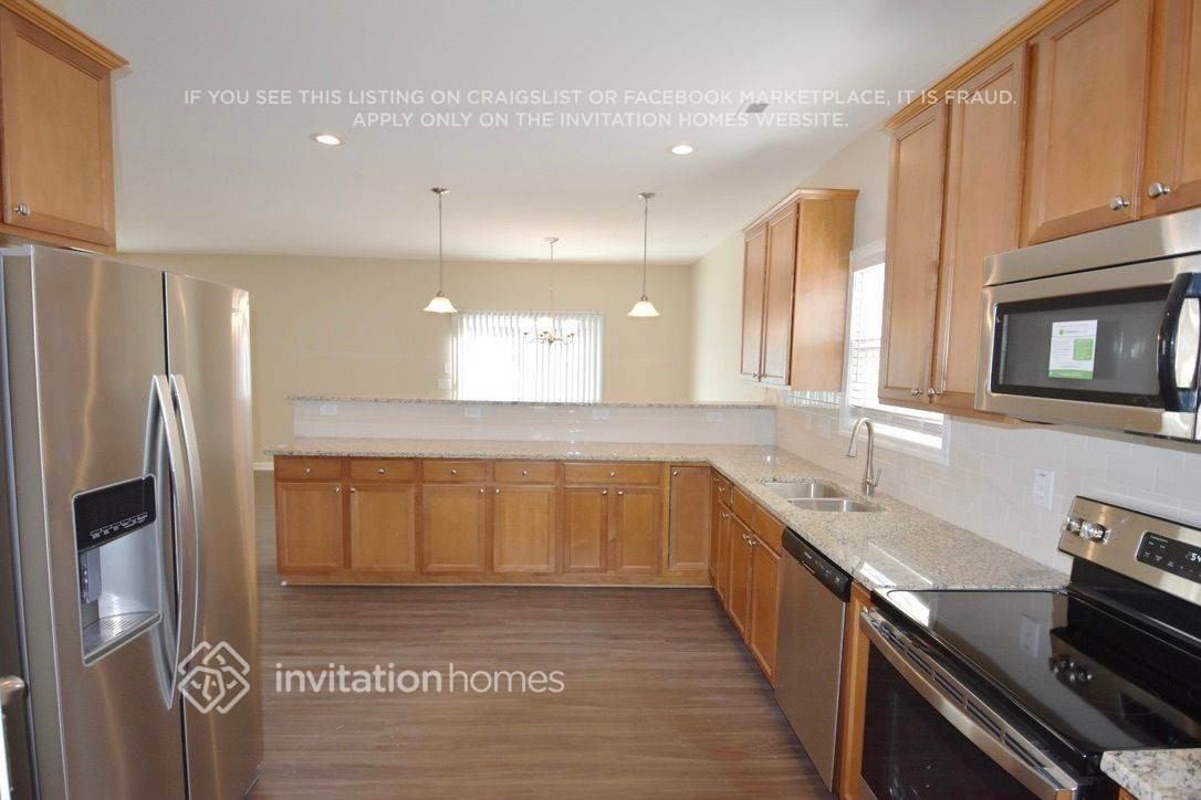 7415 Ethans Way - Photo 6 of 12