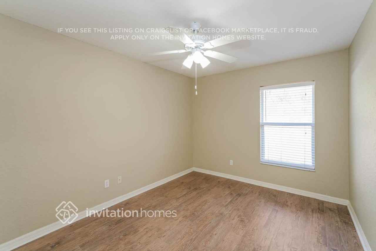 9611 Wydella St - Photo 4 of 11