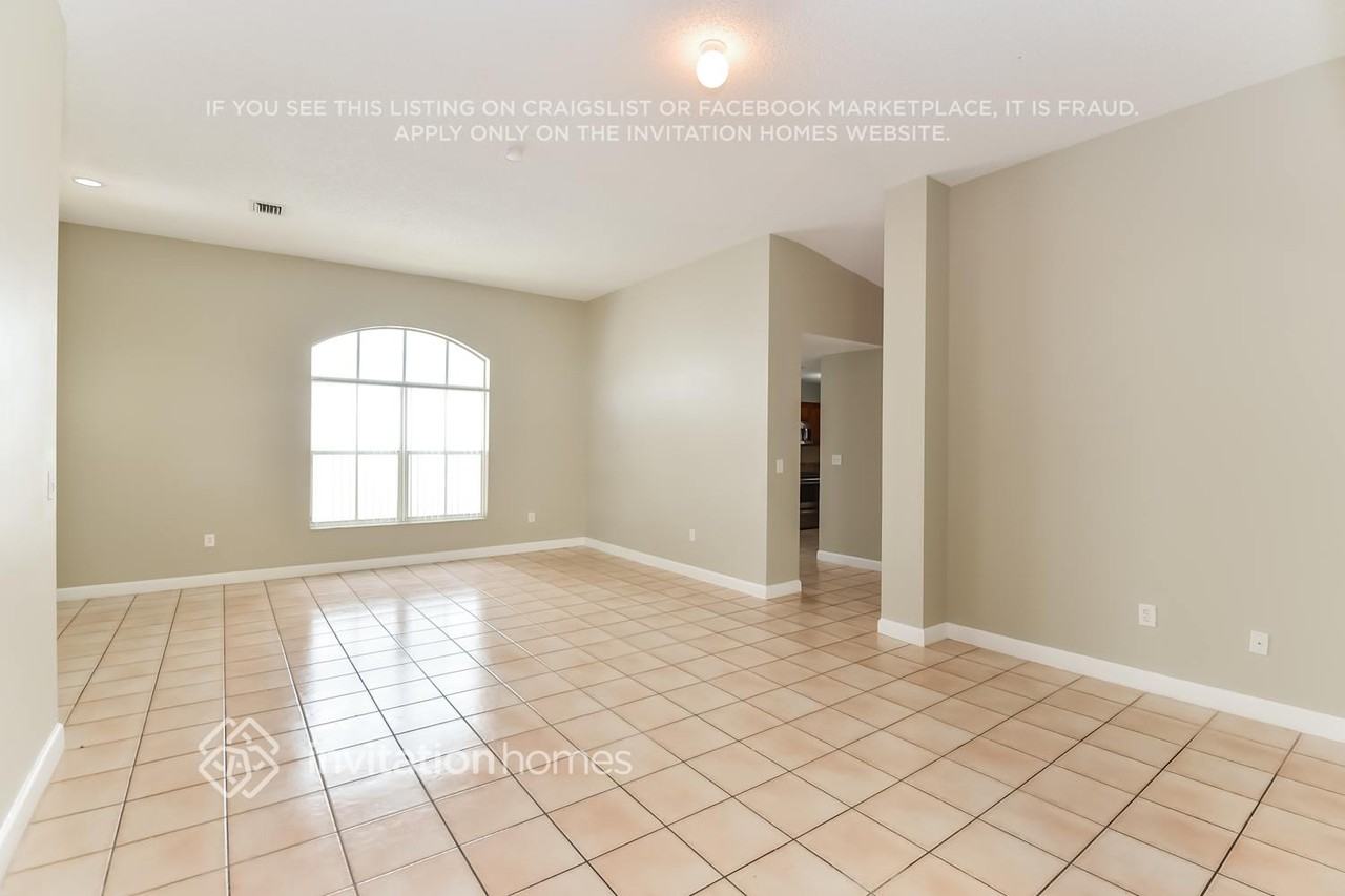 13248 Nw 10th St - Photo 4 of 18