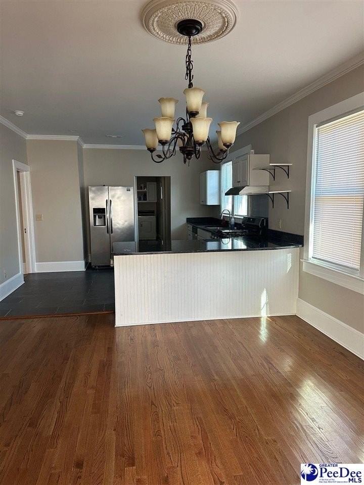 1213 Gregg Ave - Photo 6 of 20