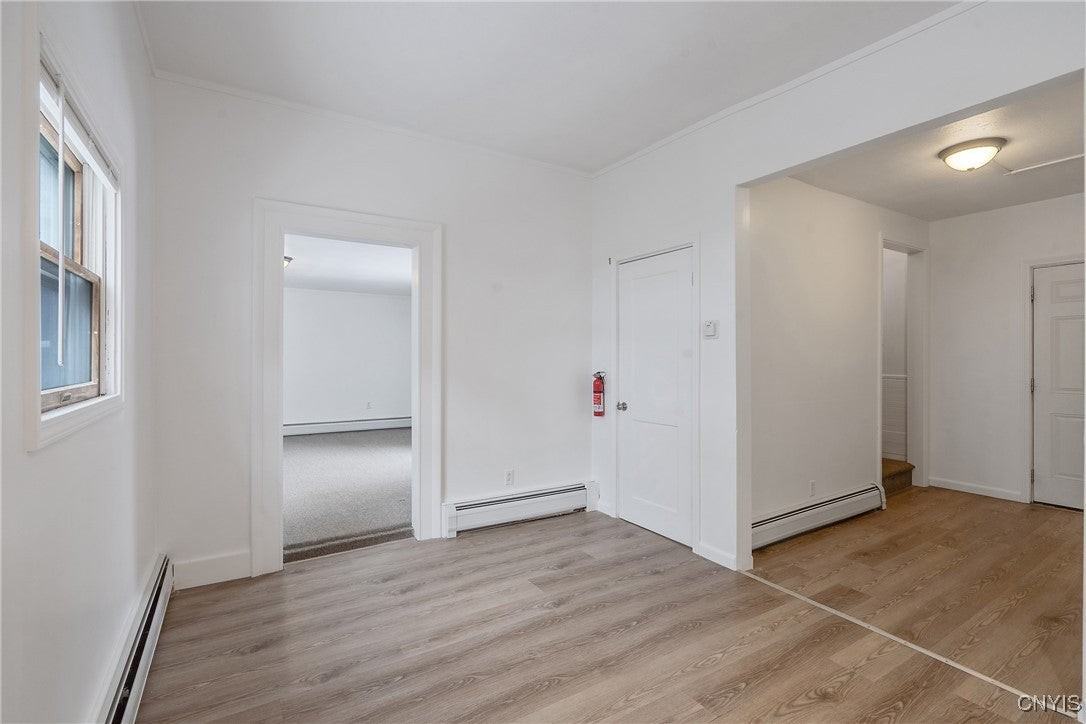 213 Buffalo St - Photo 4 of 16