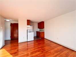 featured image of 180 Bond St