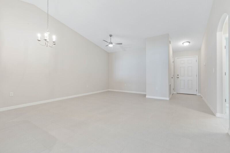 158 Secretary Trl #A - Photo 6 of 42