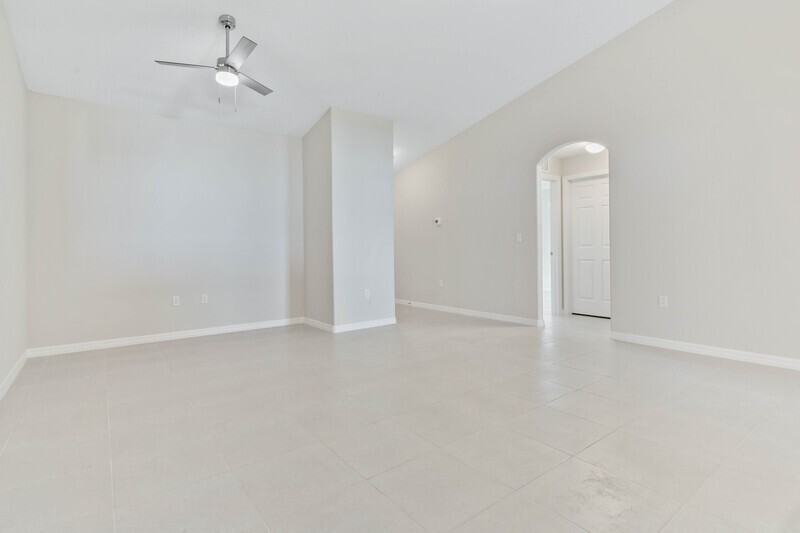 158 Secretary Trl #A - Photo 7 of 42