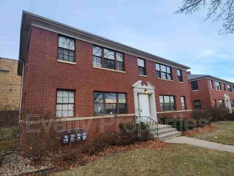 3016 W Sheridan Ave #4 - Photo 2 of 13