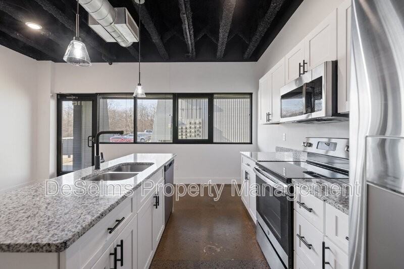 295 Plus Park Blvd #116 - Photo 7 of 13