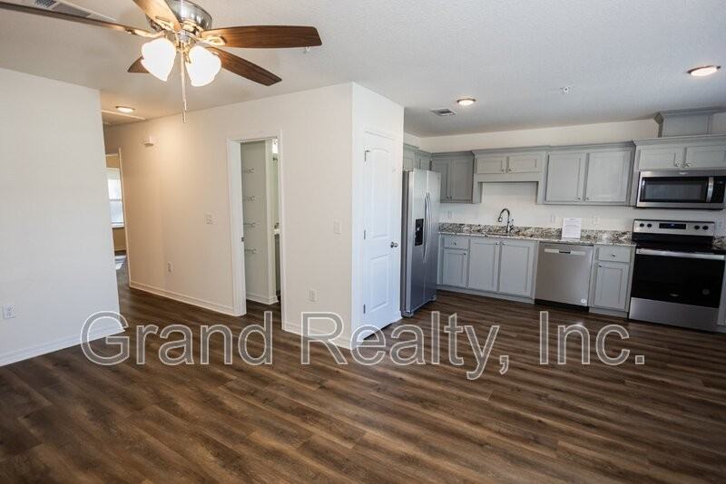 6829 Whitney Polk Ct - Photo 7 of 18