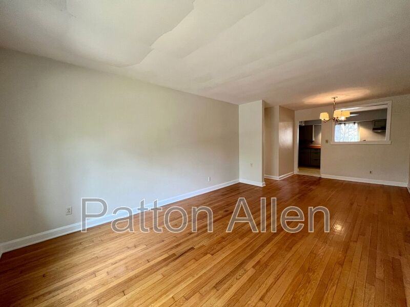 240 Kimberly Ave #1 - Photo 6 of 21