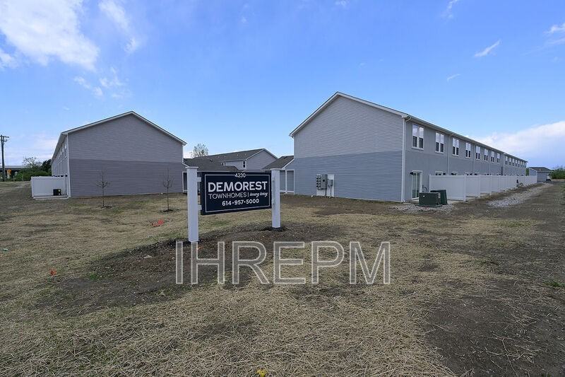 4157 River Bridge Cir - Photo 3 of 18