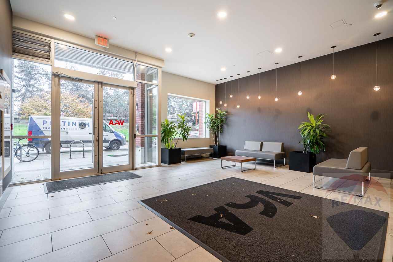 221 Union Street #301 - Photo 2 of 19