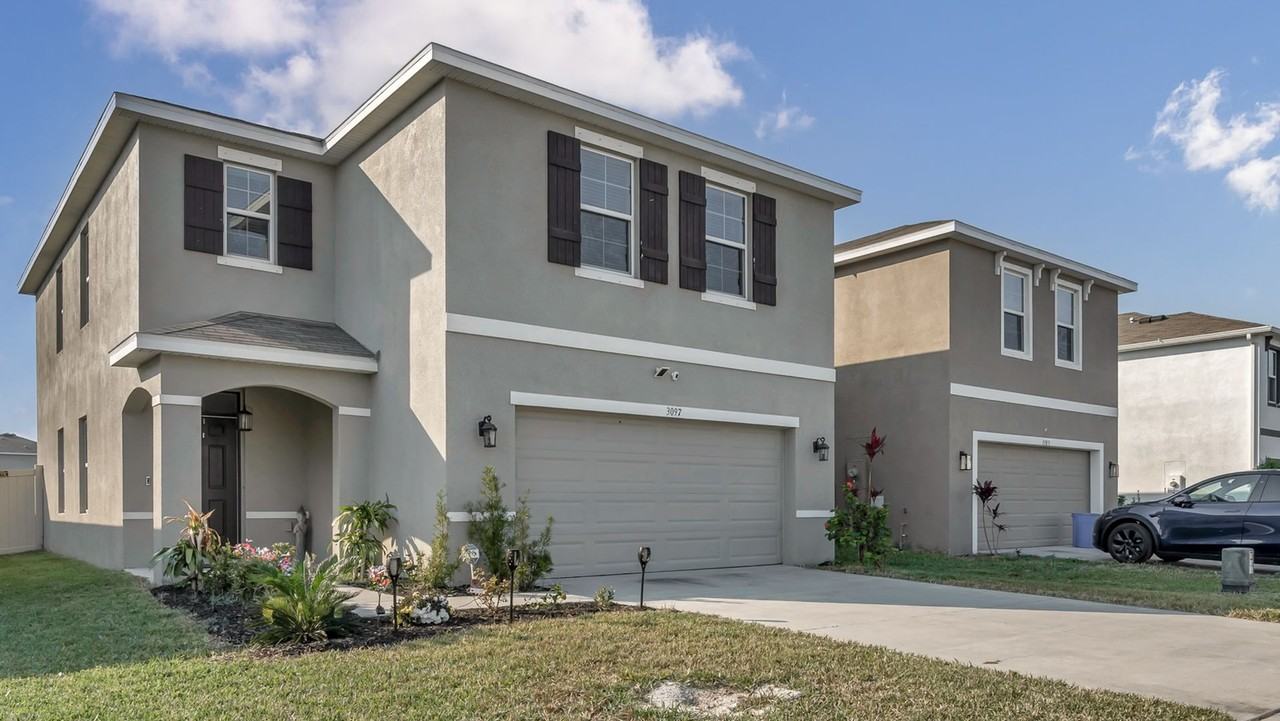 3097 Suncoast Plains Dr - Photo 3 of 45