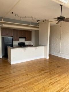 Oliver House - Photo 3 of 8