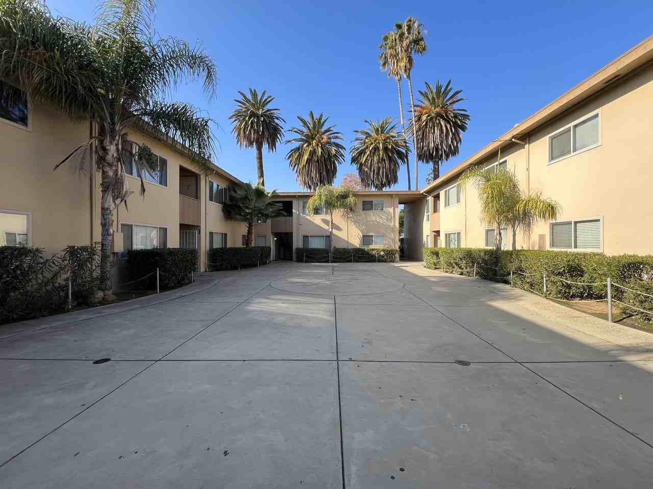 420 N CHURCH  ST - Photo 3 of 3