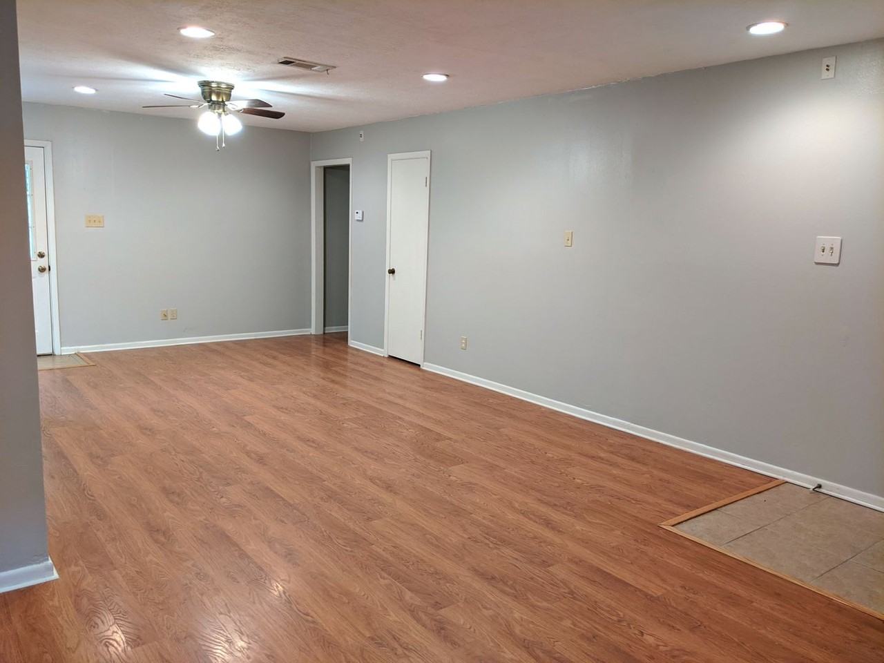 316 Borderbrook Dr - Photo 3 of 19