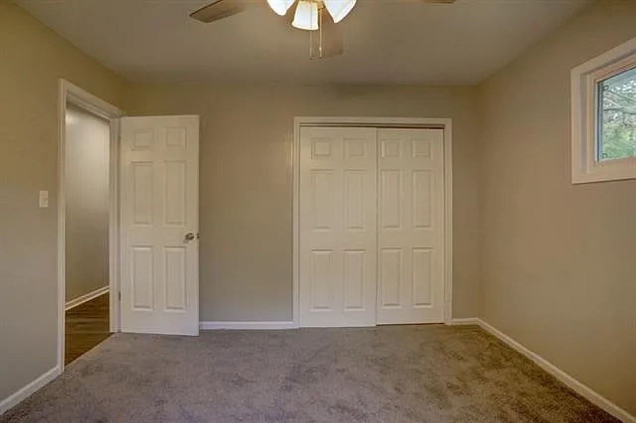 7820 E 113th Ter - Photo 7 of 10