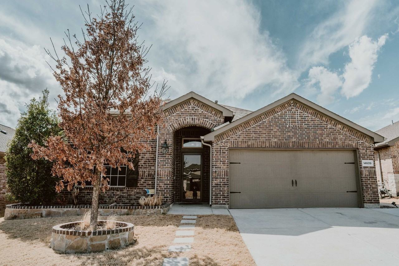 14609 Mainstay Way - Photo 2 of 49