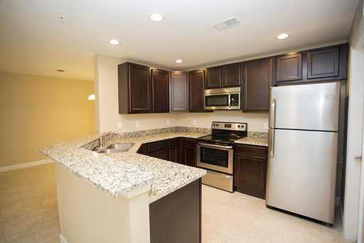 1702 Conservation Trl - Photo 4 of 26