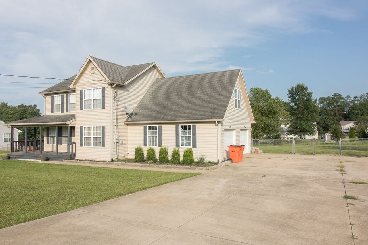 171 Sierra Dr - Photo 4 of 50