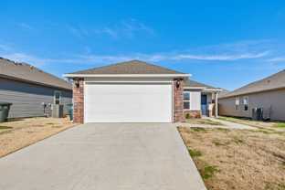 1004 E Starling St - Photo 1 of 1