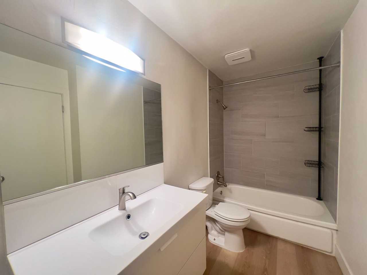 1055 Gilbert - Photo 3 of 18