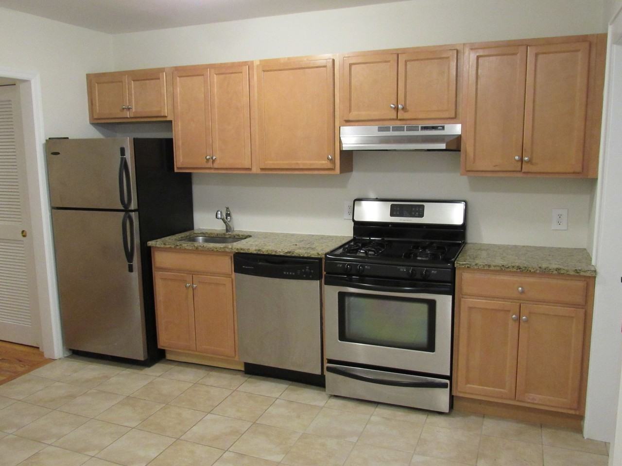 The Regis at 93 Pine - Photo 3 of 15