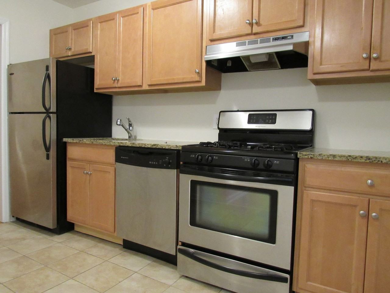 The Regis at 93 Pine - Photo 4 of 15