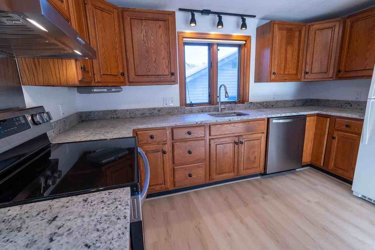 443 Bath Rd - Photo 7 of 22