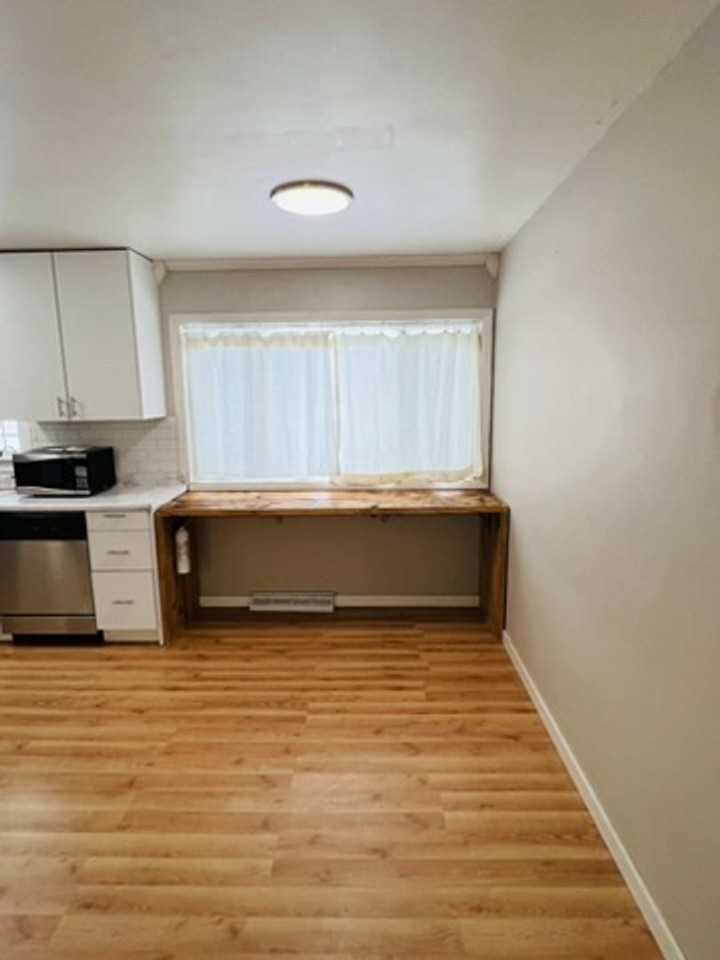 502 S Calhoun St - Photo 4 of 15