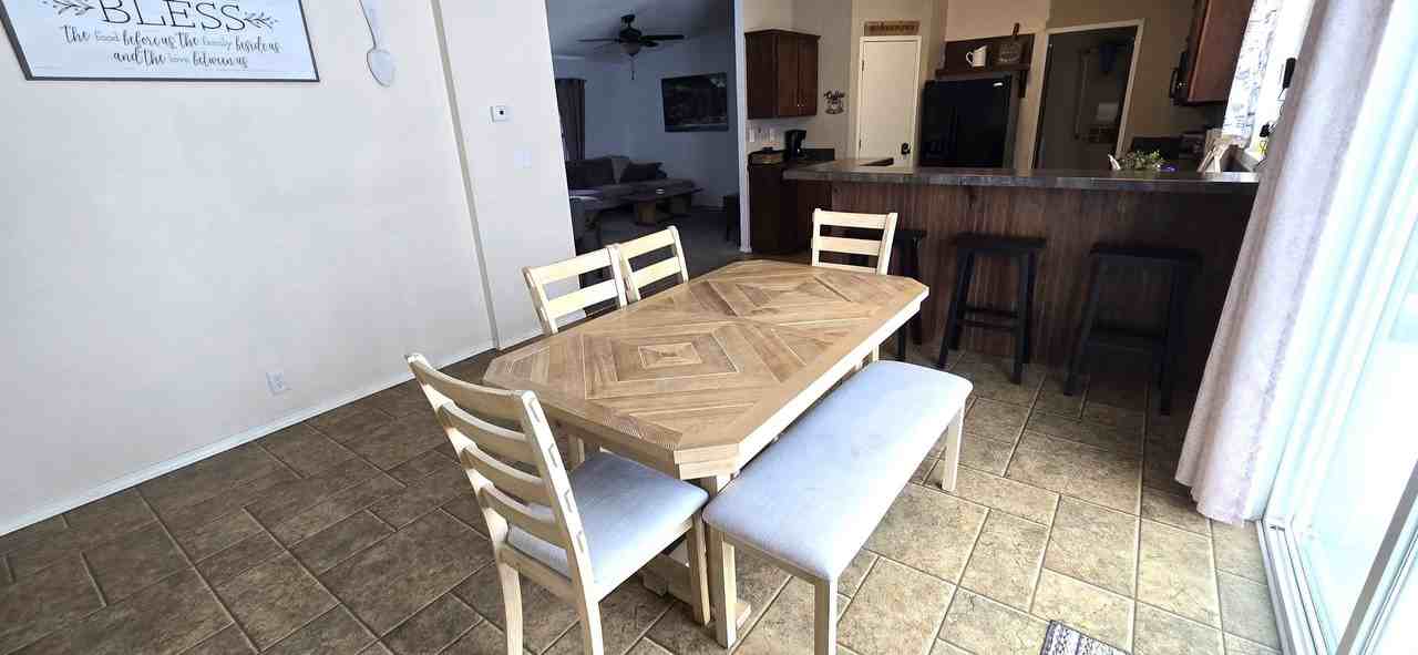 2704 Daybreak Ct - Photo 5 of 15