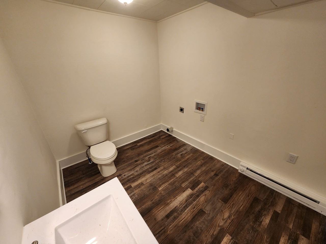 344 W Baltimore St - Photo 4 of 21
