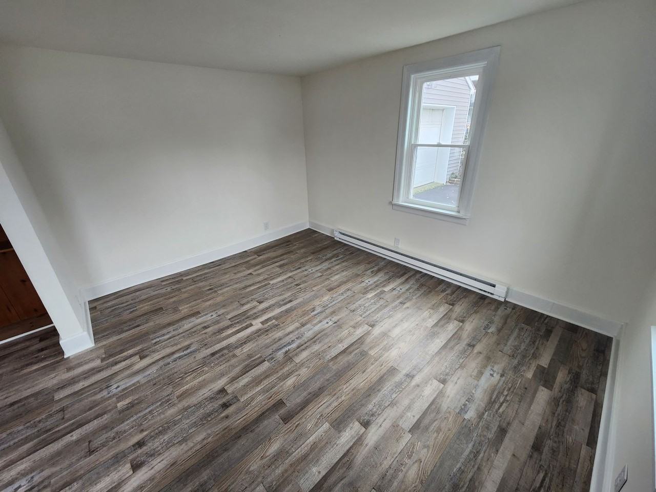 344 W Baltimore St - Photo 5 of 21