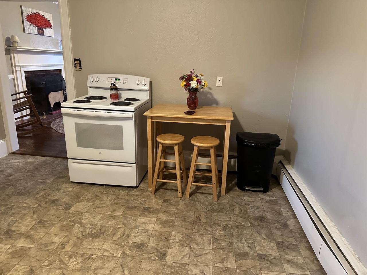 4 Sugarloaf Street - Photo 2 of 9