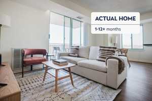 featured image of 4650 Washington Blvd #1003