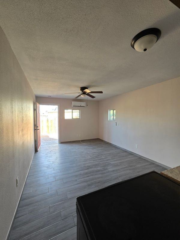 104 E Roosevelt Ave - Photo 2 of 4