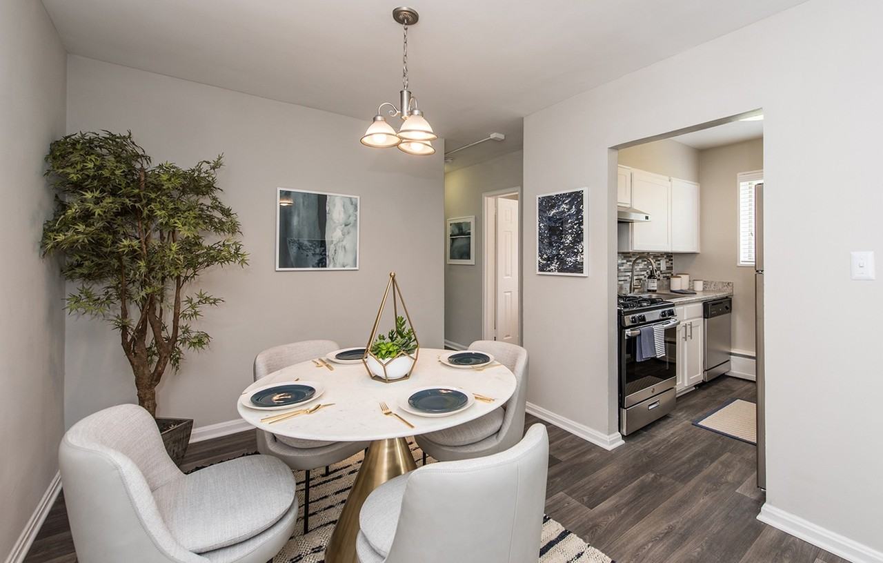 The Gallery on New Hampshire - Photo 2 of 19