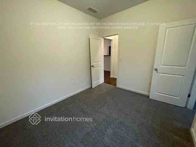 3135 Franklin St - Photo 6 of 14